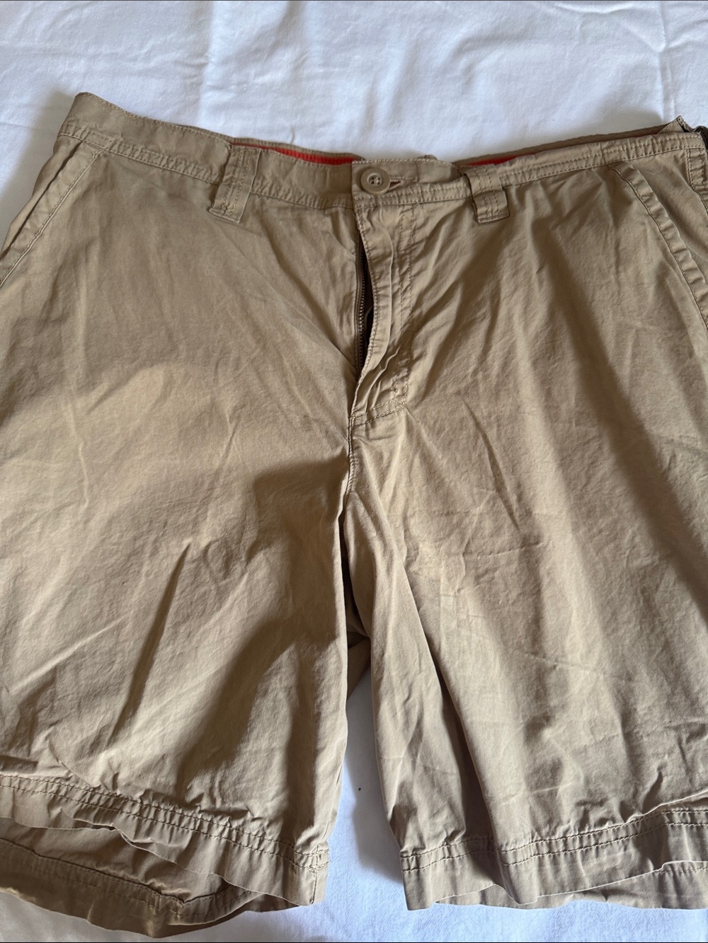 Columbia Men's Tan Flat-Front Cotton Shorts